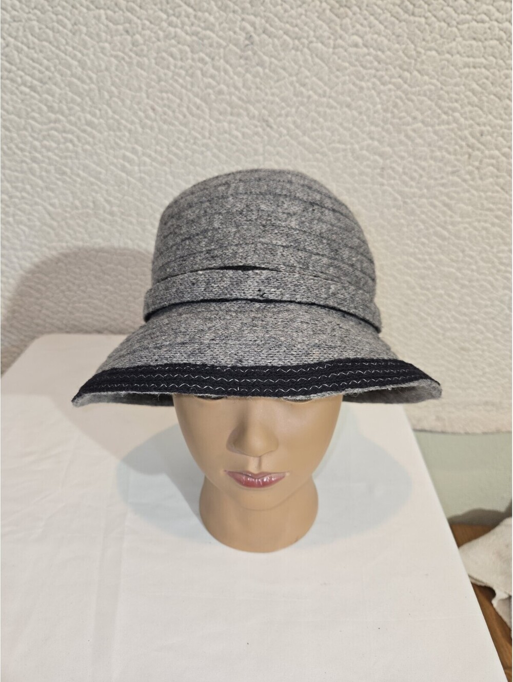 scala hat women wool Blend Cloche Bucket Hat Gray One Size